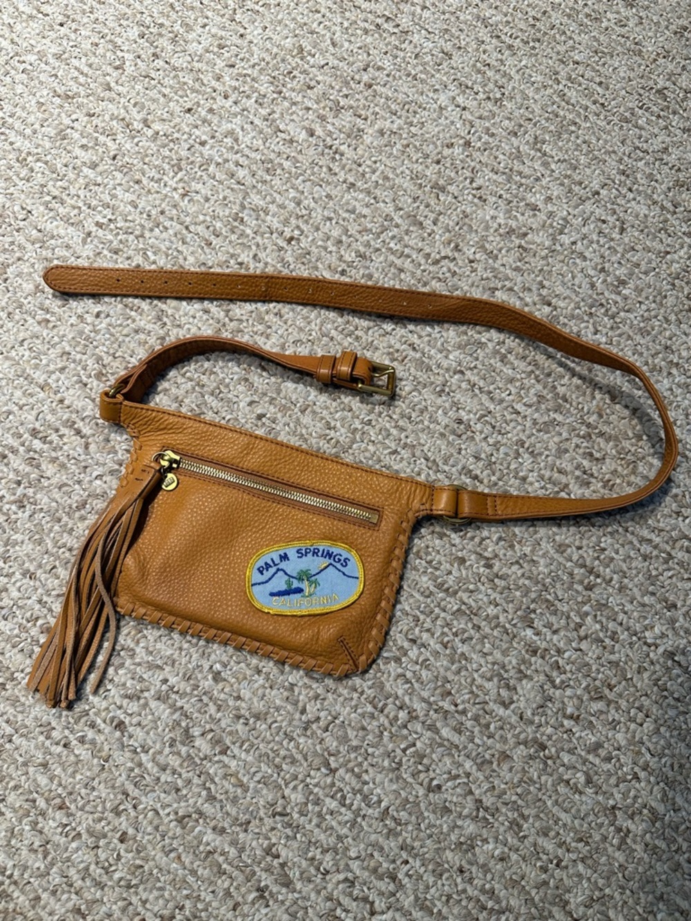 Palm Springs Tan Leather Crossbody/Fanny Bag by Hobo - Picture 2 of 15